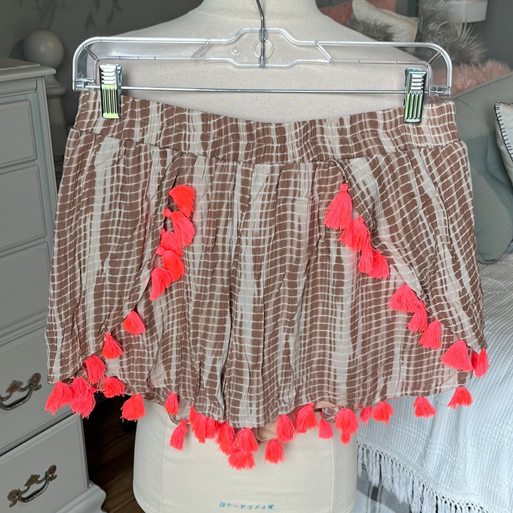 Dizzy Lizzy Shorts Brown Coral Tassl Wrap Elastic Waist Womens Large
